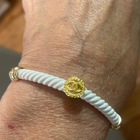 Rockin Hot Originals Jewelry - 🔥Rockin Hot Originals Handcrafted white cable bracelet with gold embellishments
